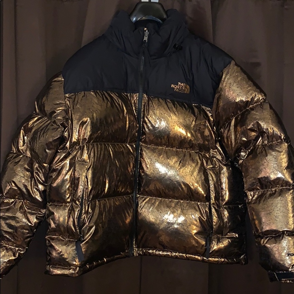 ✨✨ Northface Retro Nuptse ✨✨